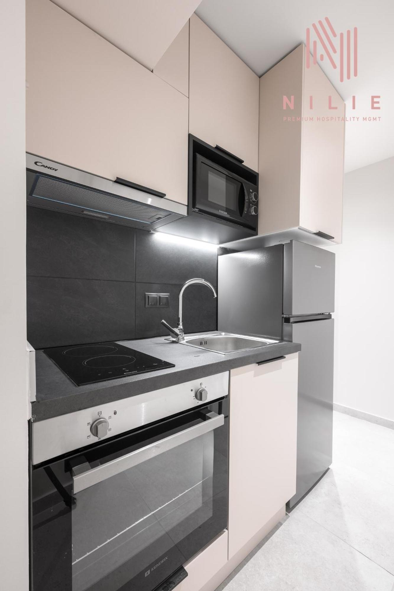 Vellow Door, Nilie Hospitality Mgmt Apartment Tesalonika Bagian luar foto